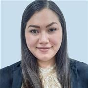 Profesora de español, colombiana
Profesional en contaduría pública